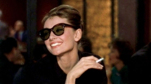 Gli occhiali di Colazione da Tiffany diventarono un must-have per le star del cinema hollywoodiano 